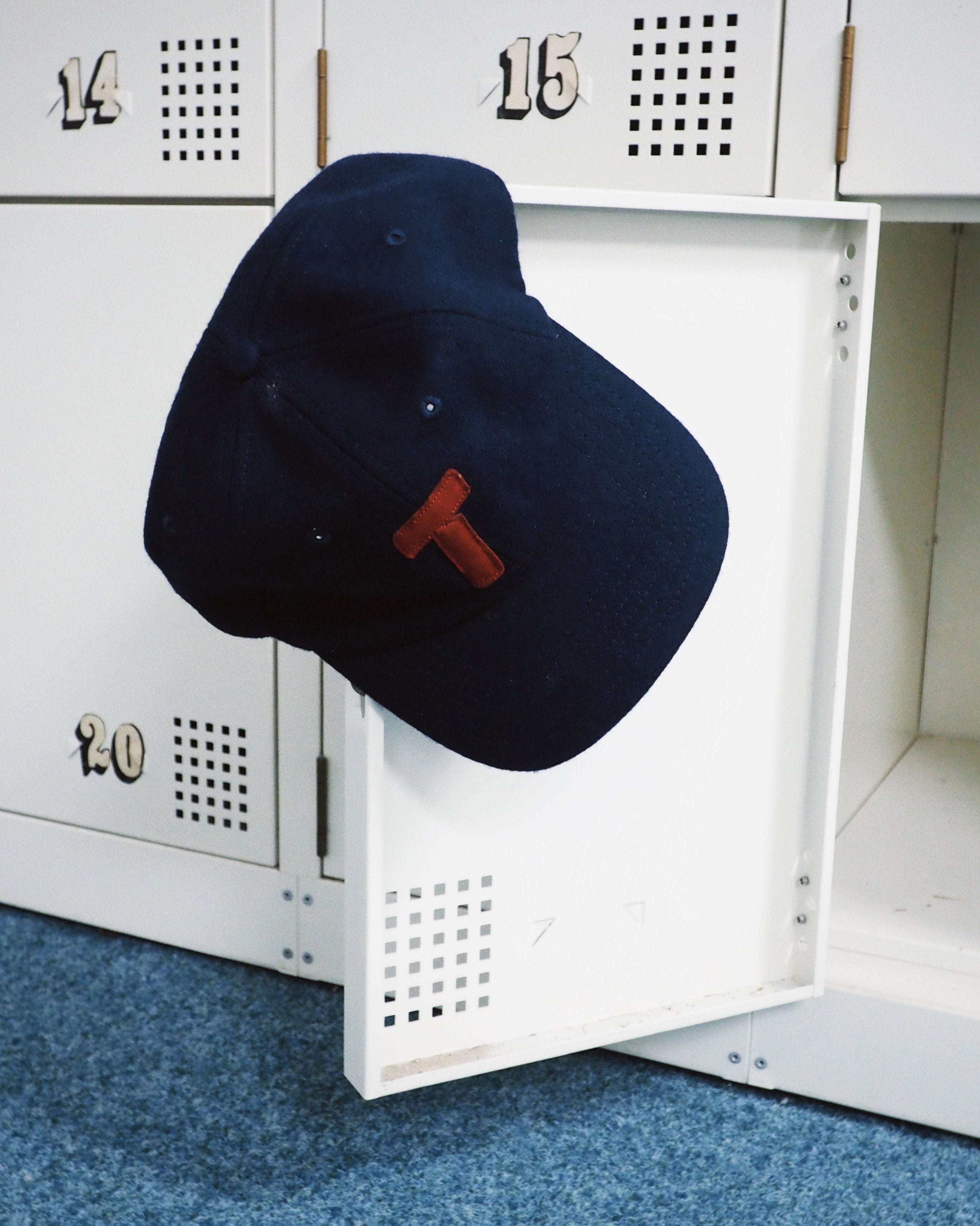 T Logo Felt 6 Panel Hat